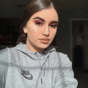 Meet your Posher, Marisol